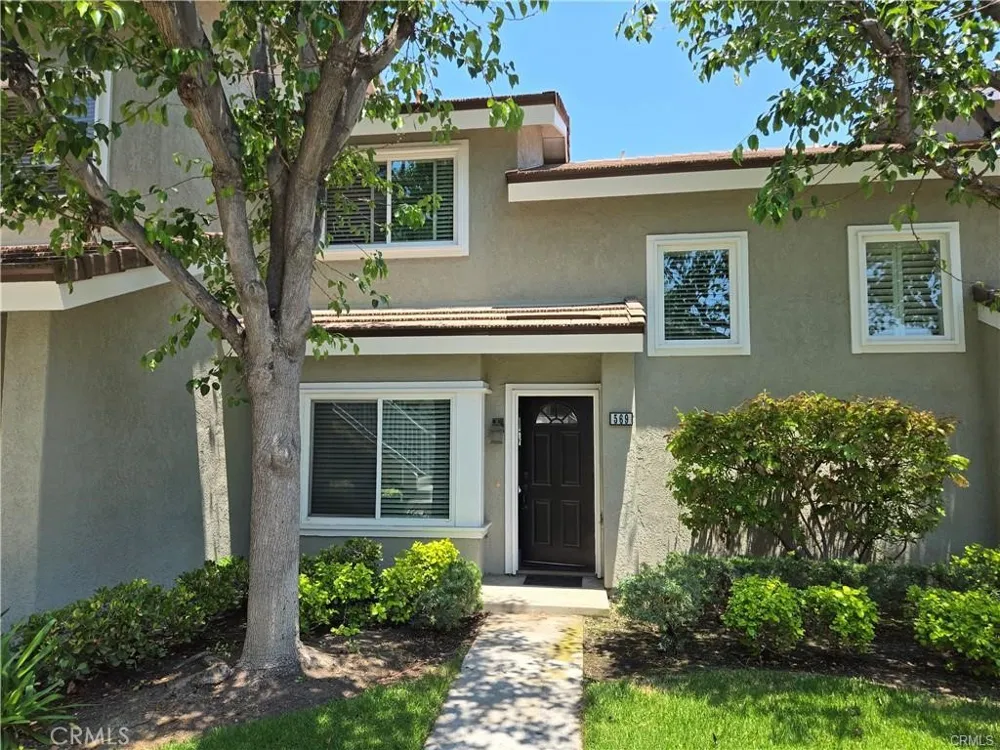 569 Springbrook Irvine, CA 92614