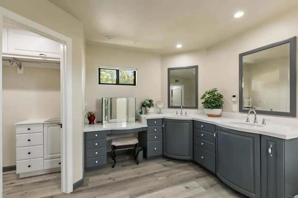 2033 Lilac Lane Alpine, CA 91901