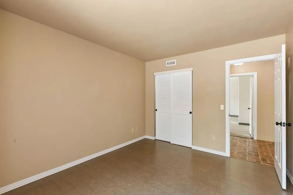 2033 Lilac Lane Alpine, CA 91901