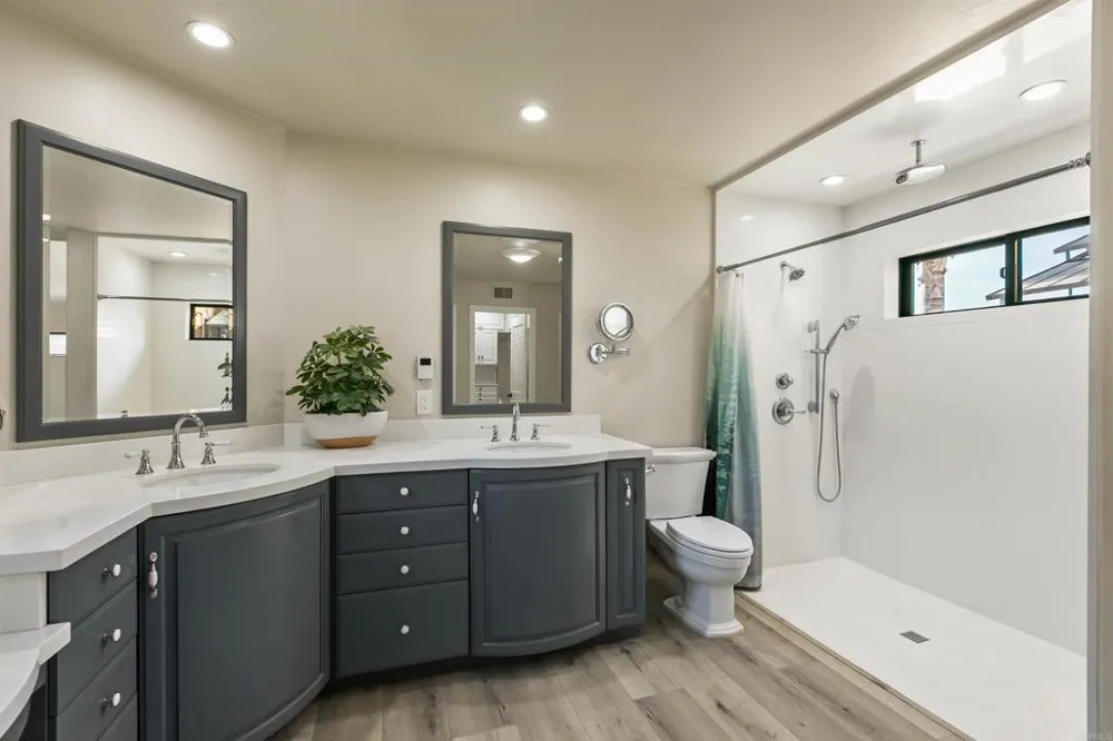 2033 Lilac Lane Alpine, CA 91901