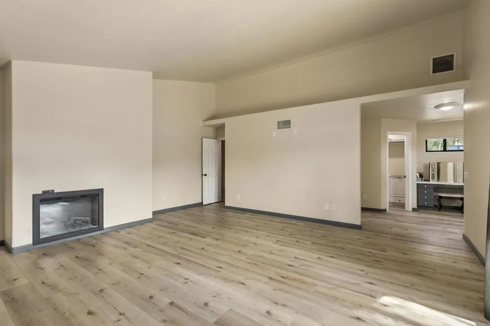 2033 Lilac Lane Alpine, CA 91901