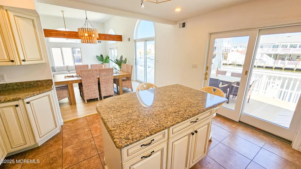 1386 Paul Boulevard Manahawkin, NJ 08050