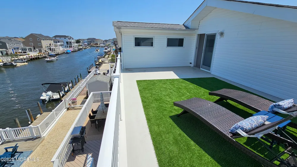 1386 Paul Boulevard Manahawkin, NJ 08050