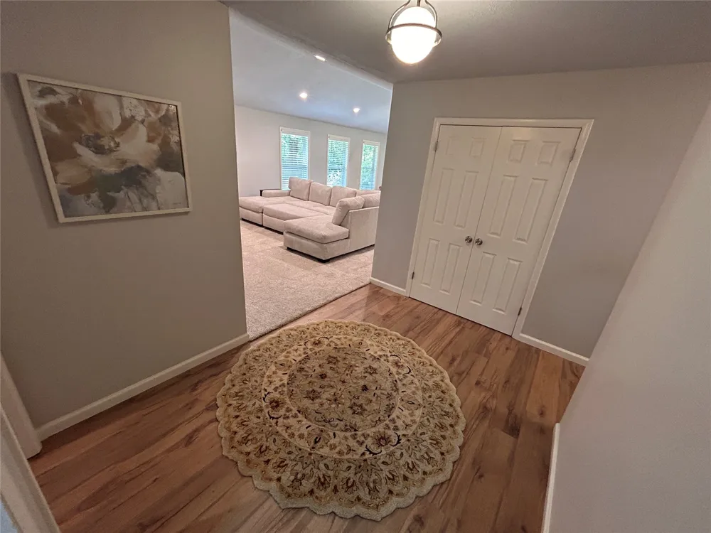 2 Westwind Drive Sand Springs, OK 74063