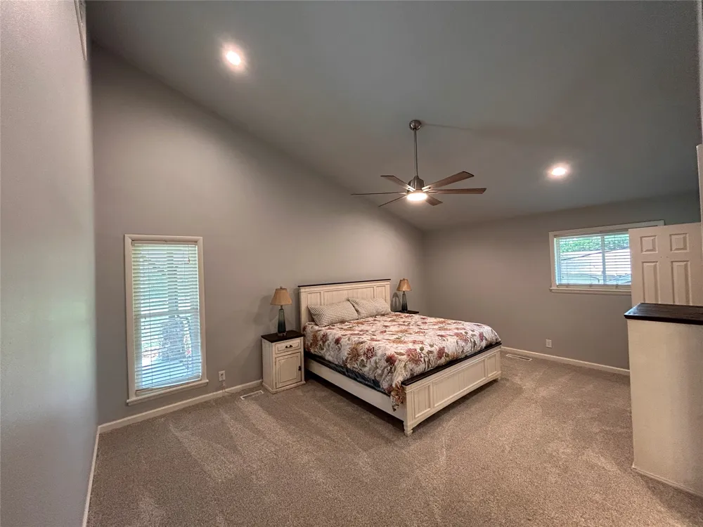 2 Westwind Drive Sand Springs, OK 74063