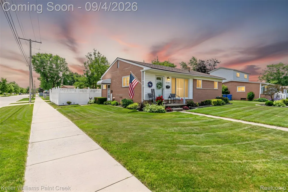 4830 Holmes Drive Warren City, MI 48092