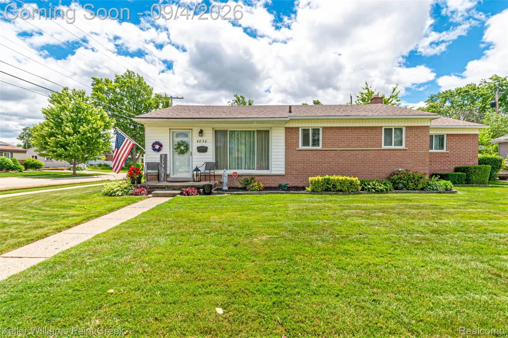 4830 Holmes Drive Warren City, MI 48092