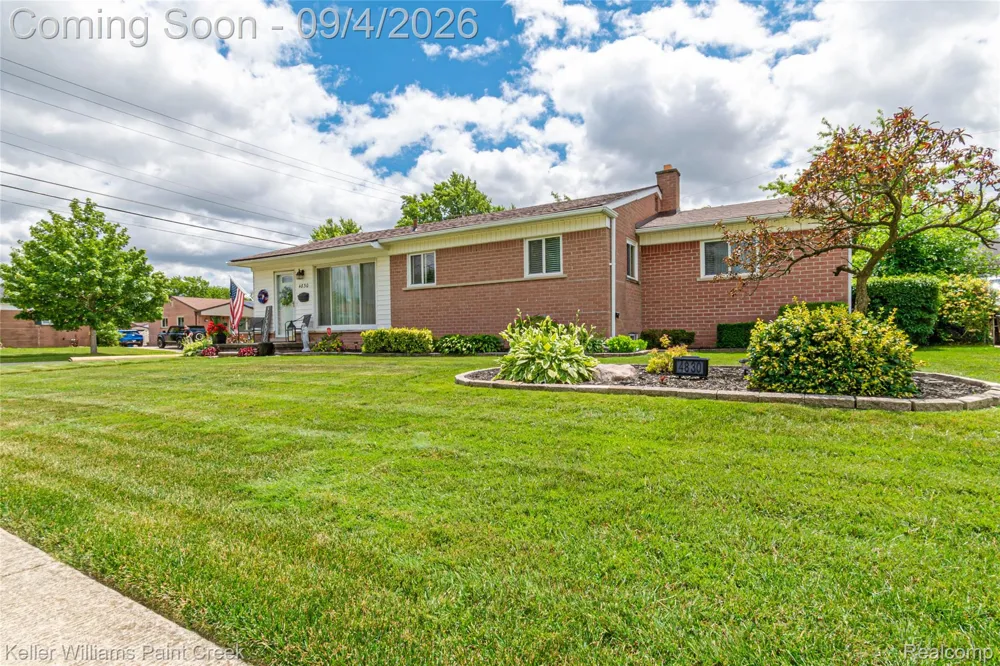 4830 Holmes Drive Warren City, MI 48092