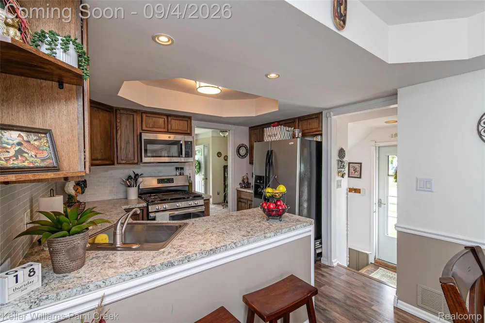 4830 Holmes Drive Warren City, MI 48092