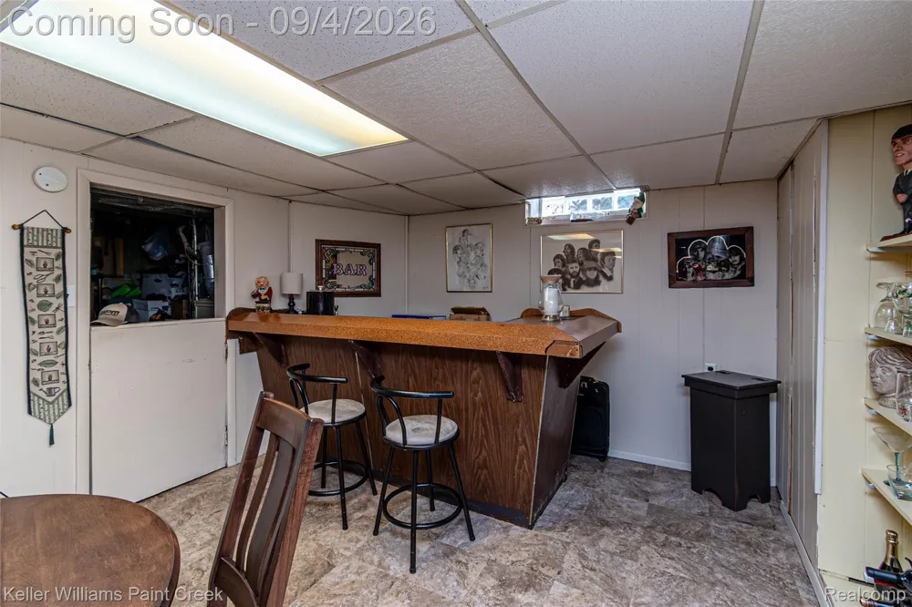 4830 Holmes Drive Warren City, MI 48092