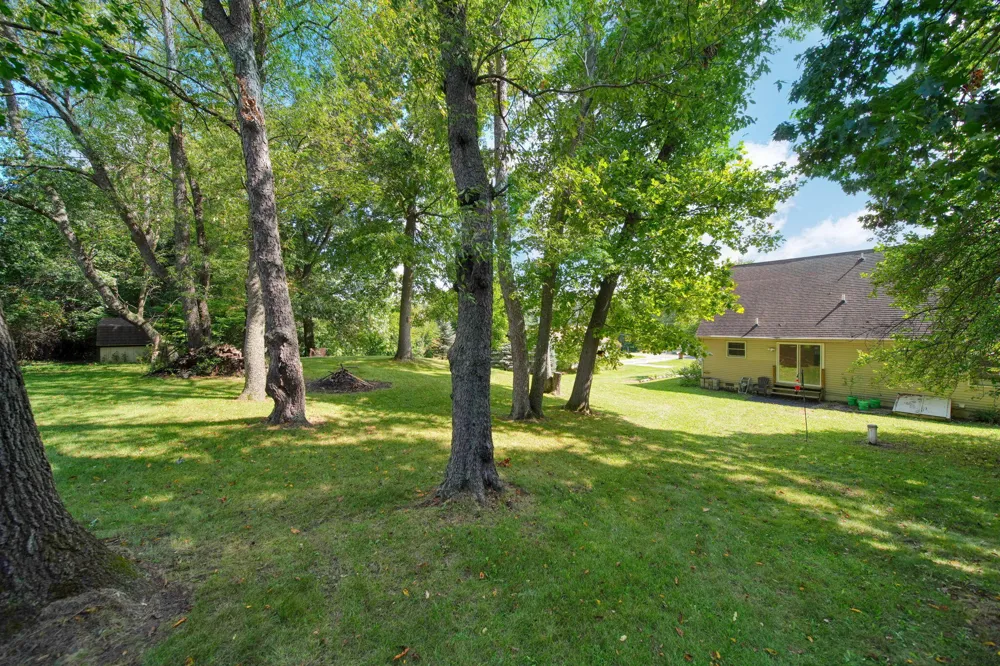 475 Skyline Drive Hanover Township, MI 49246