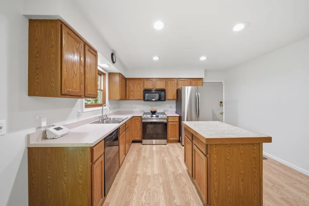 475 Skyline Drive Hanover Township, MI 49246