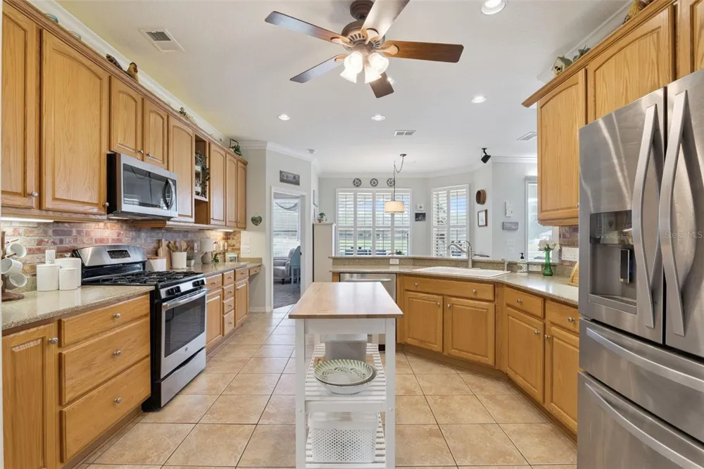 106 OAK HAVEN CIRCLE Deland, FL 32720