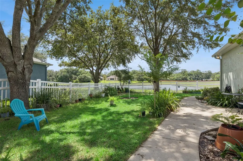 106 OAK HAVEN CIRCLE Deland, FL 32720