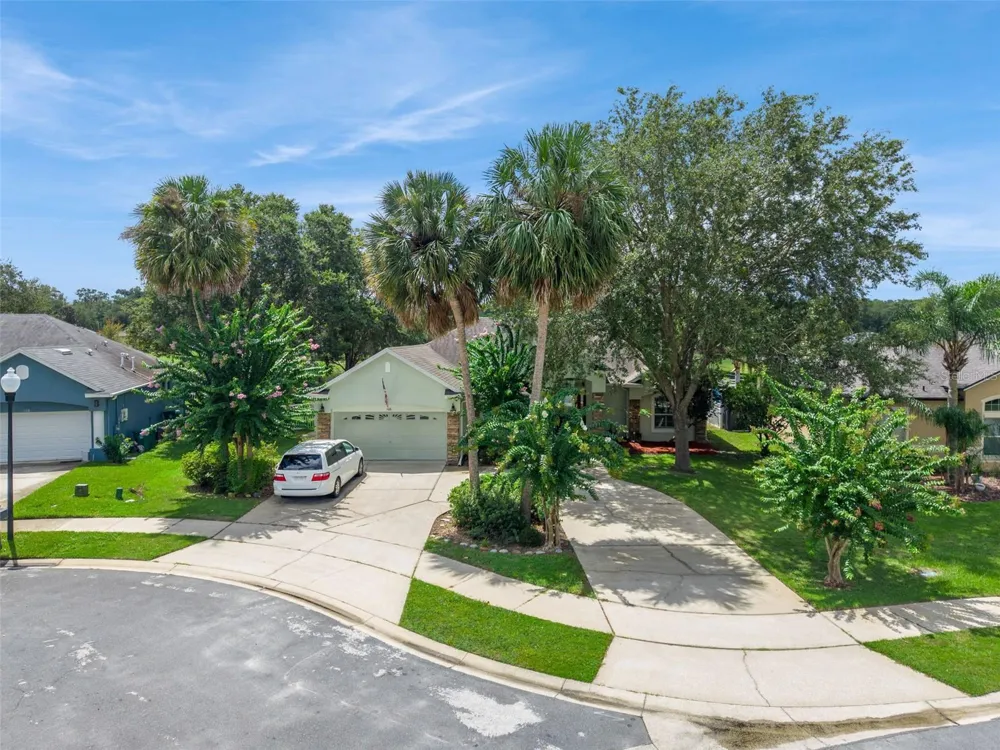 106 OAK HAVEN CIRCLE Deland, FL 32720