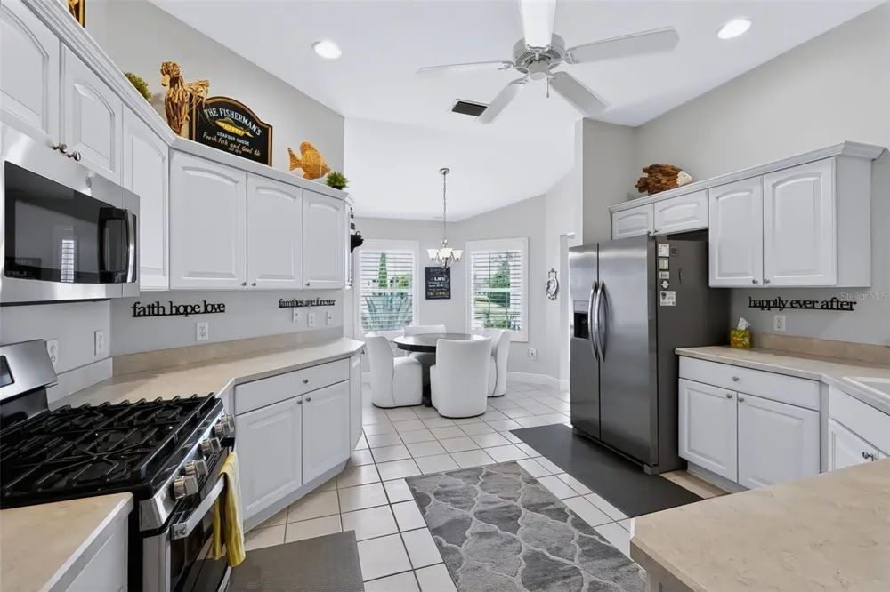 633 COKESBURY DRIVE The Villages, FL 32162