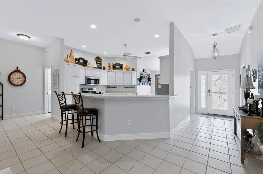 633 COKESBURY DRIVE The Villages, FL 32162