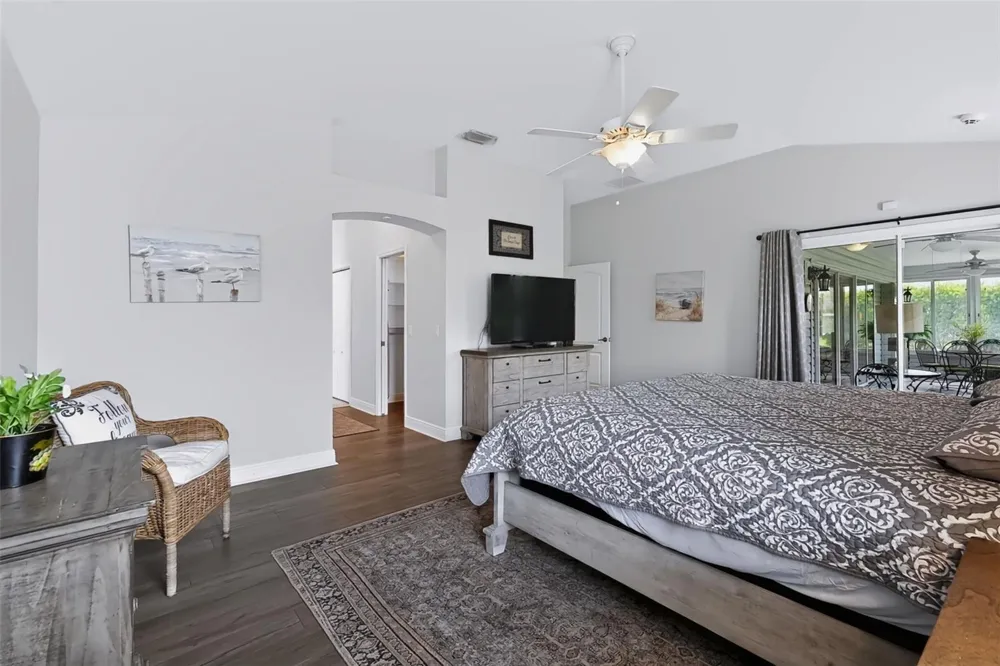 633 COKESBURY DRIVE The Villages, FL 32162