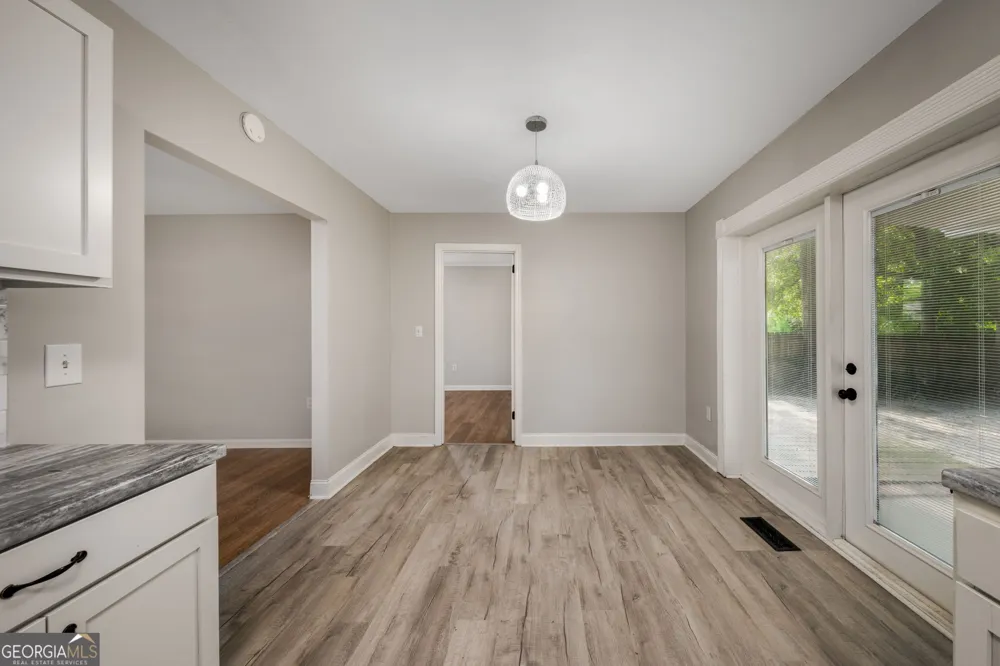 114 Karen DR Warner Robins, GA 31088