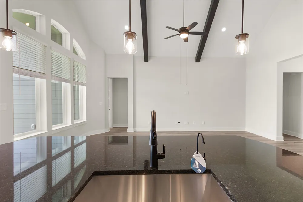 304 Ridgewell Loop Georgetown, TX 78633