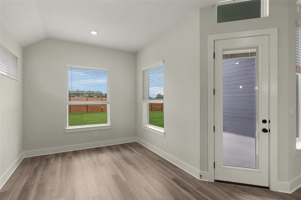 304 Ridgewell Loop Georgetown, TX 78633
