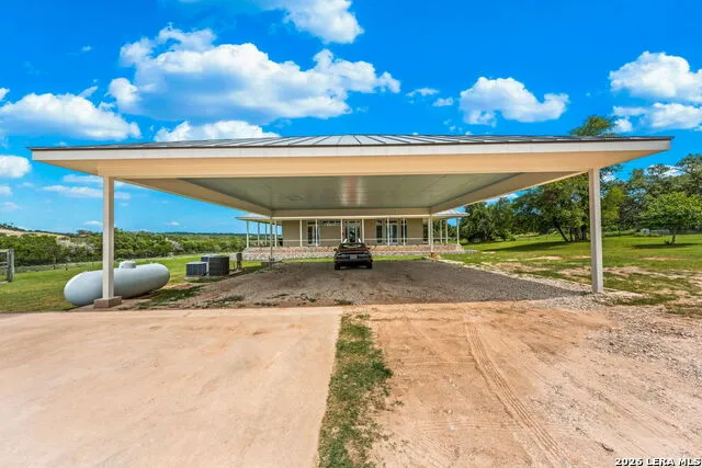 834 NORTHWOOD HILLS DR Fredericksburg, TX 78624