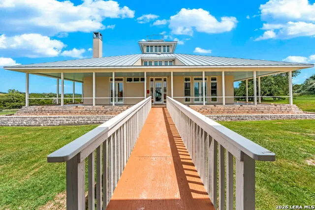 834 NORTHWOOD HILLS DR Fredericksburg, TX 78624