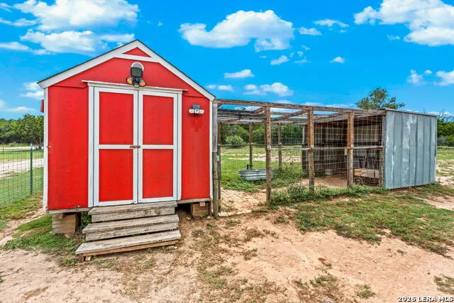 834 NORTHWOOD HILLS DR Fredericksburg, TX 78624