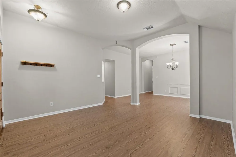 407 Crimson Coast Drive League City, TX 77573