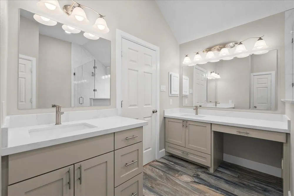 407 Crimson Coast Drive League City, TX 77573