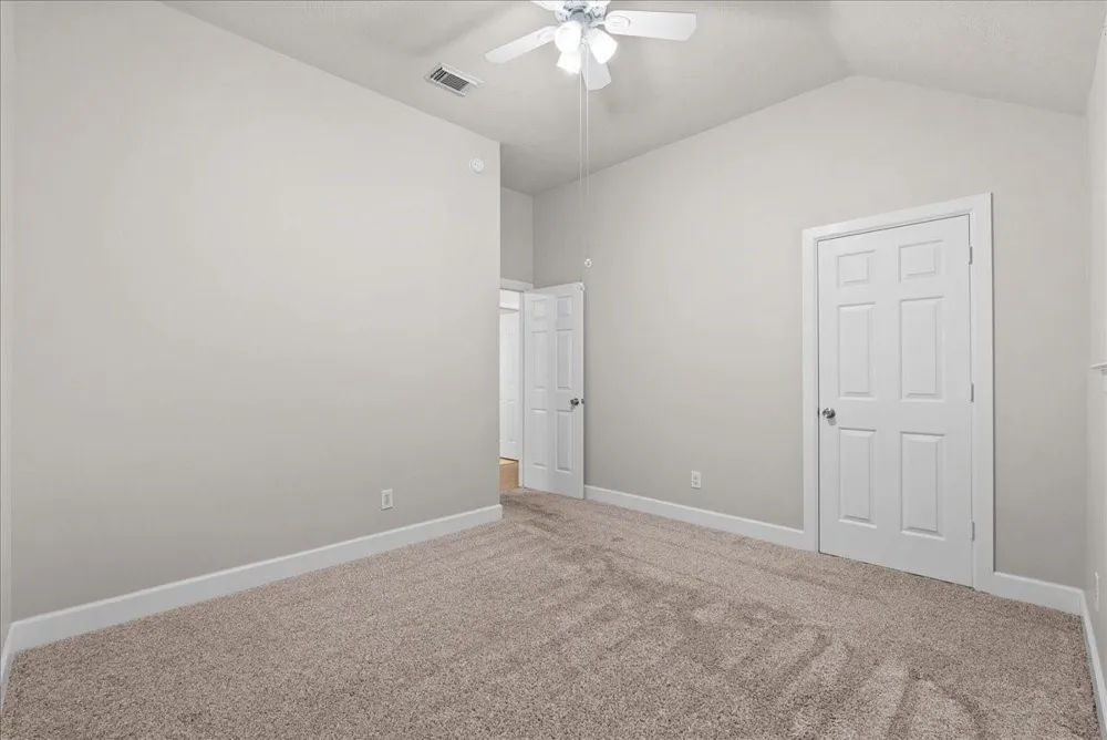 407 Crimson Coast Drive League City, TX 77573