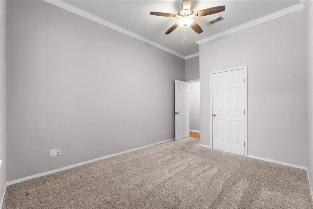 407 Crimson Coast Drive League City, TX 77573