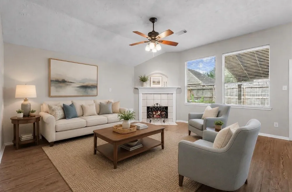 407 Crimson Coast Drive League City, TX 77573
