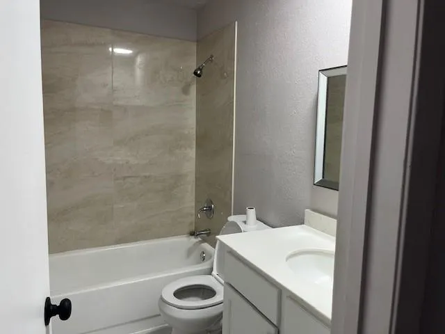 467 Buoy Road Webster, TX 77598