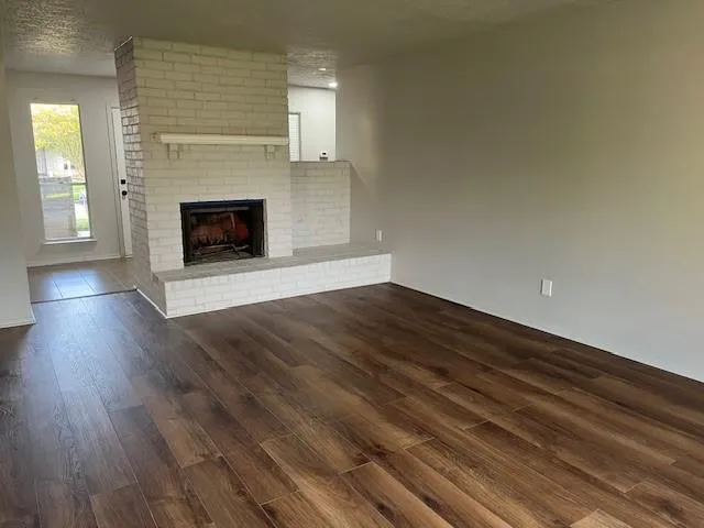 467 Buoy Road Webster, TX 77598