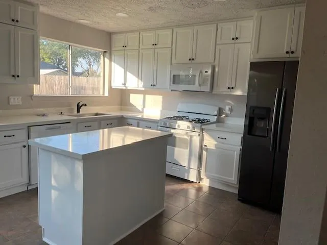 467 Buoy Road Webster, TX 77598