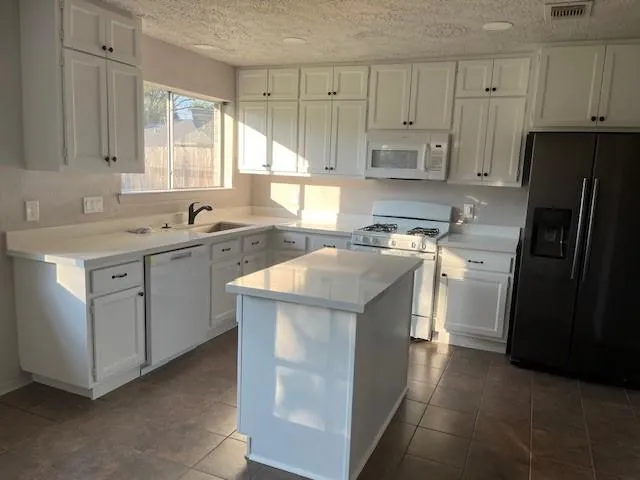 467 Buoy Road Webster, TX 77598