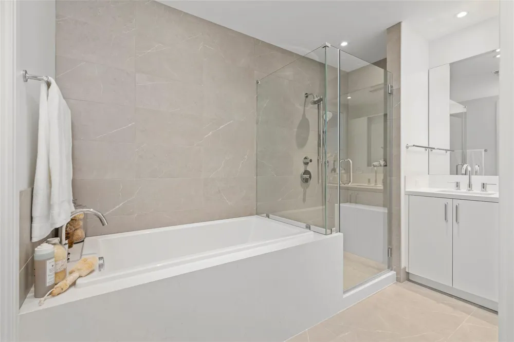 2323 W Main Street #304 Houston, TX 77098