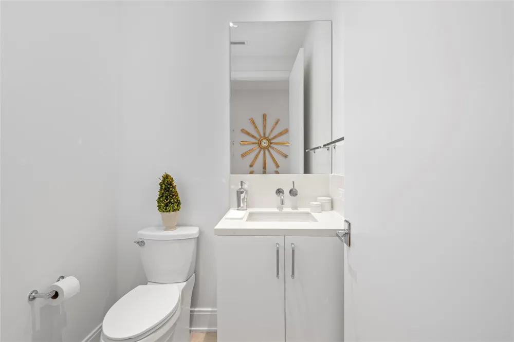 2323 W Main Street #305 Houston, TX 77098