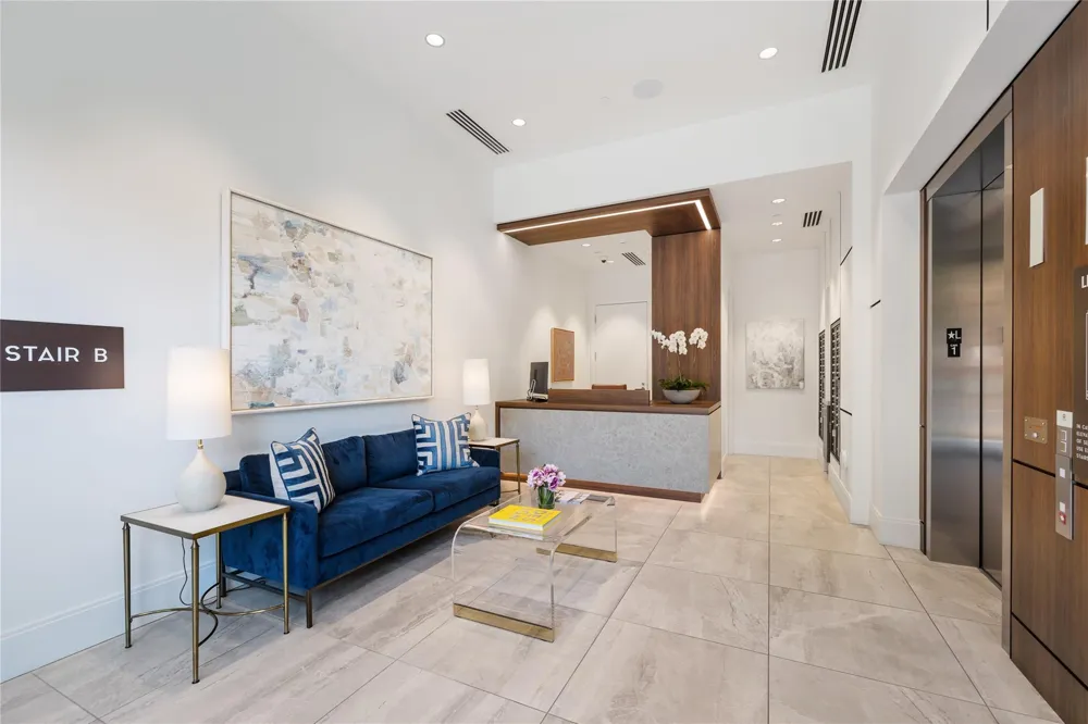 2323 W Main Street #305 Houston, TX 77098