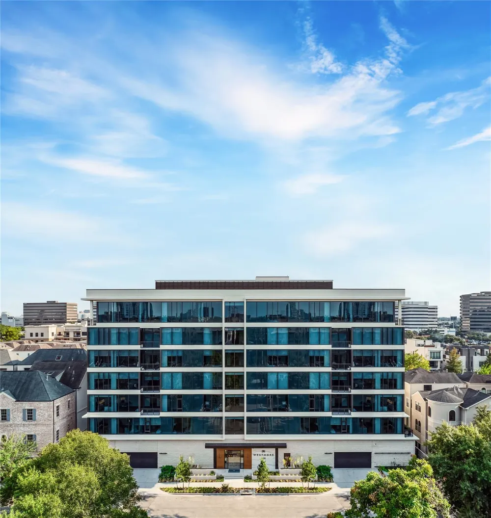 2323 W Main Street #305 Houston, TX 77098