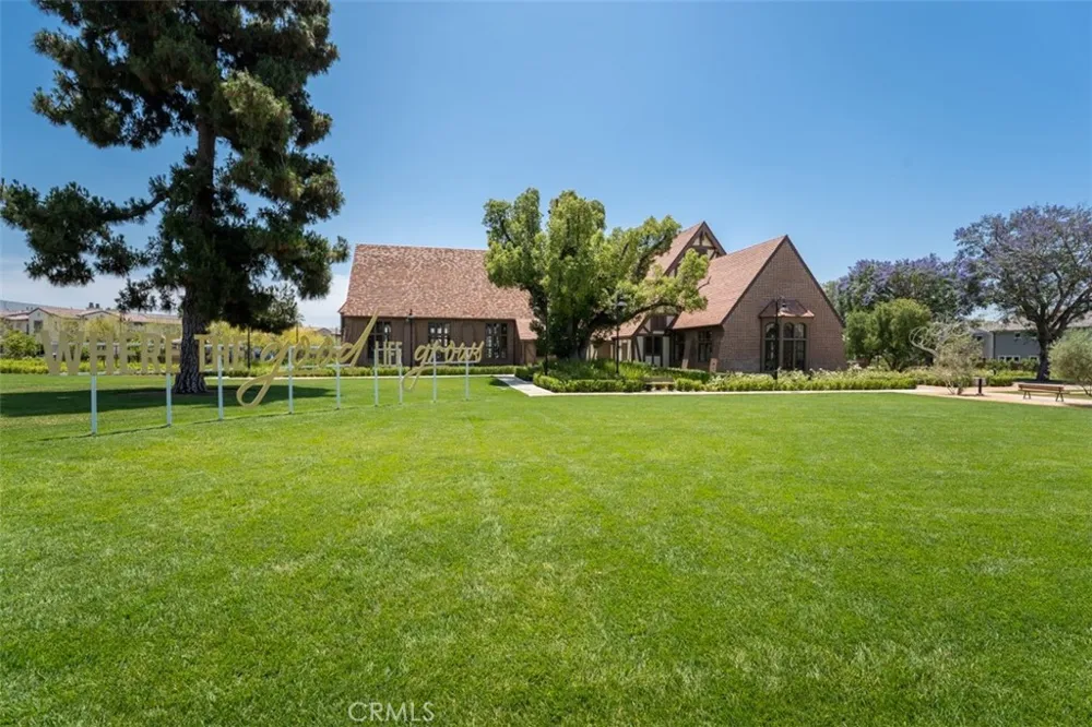 7375 Wisteria Whittier, CA 90602