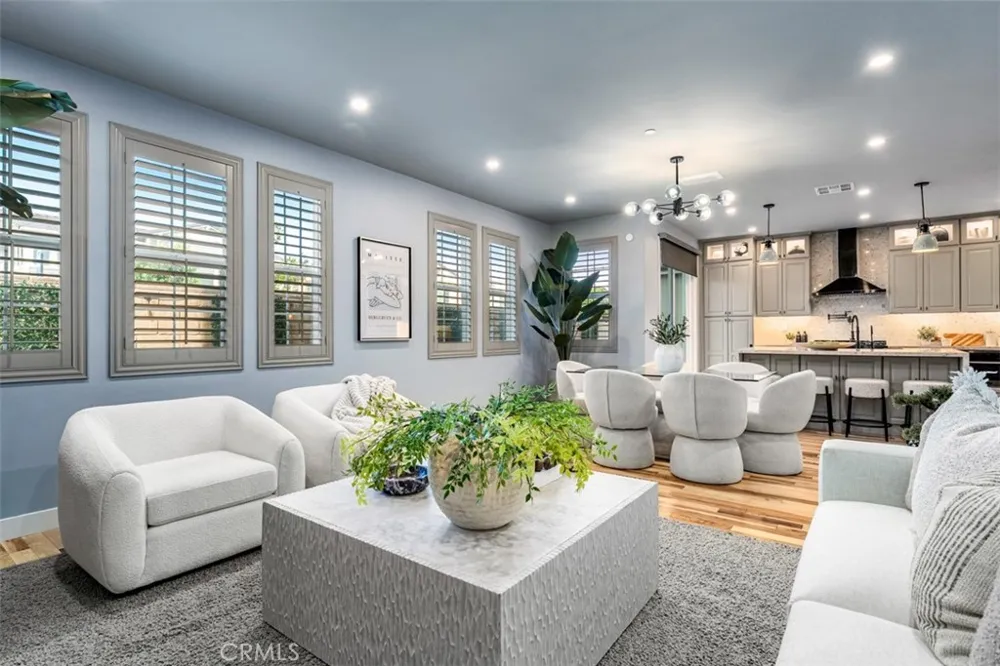7375 Wisteria Whittier, CA 90602