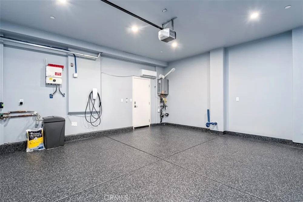 7375 Wisteria Whittier, CA 90602