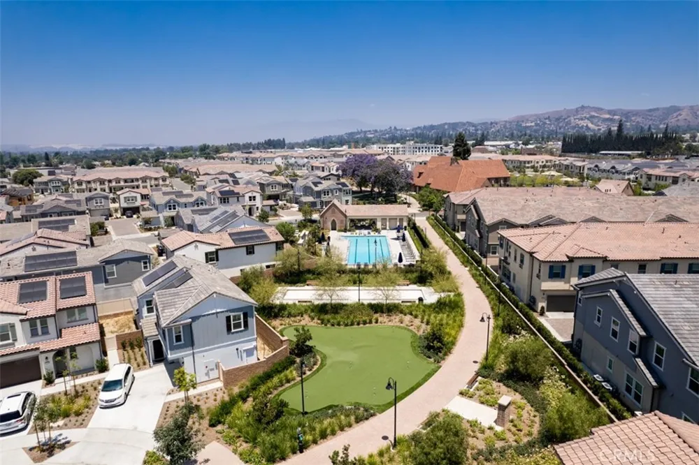 7375 Wisteria Whittier, CA 90602