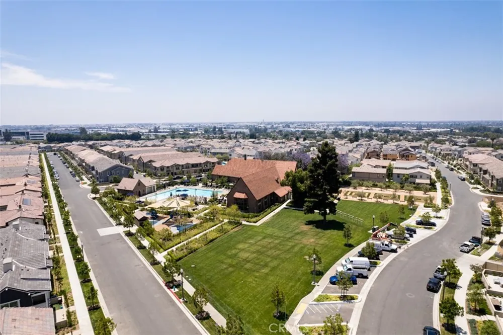7375 Wisteria Whittier, CA 90602