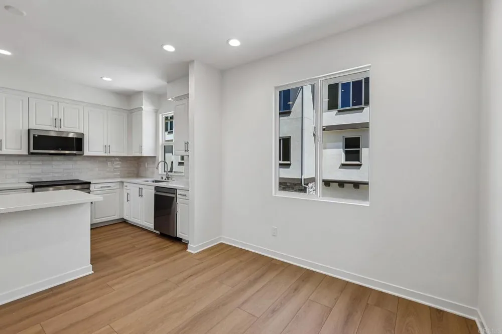 323 Jimson Glen Escondido, CA 92025