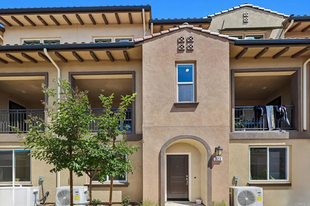 323 Jimson Glen Escondido, CA 92025