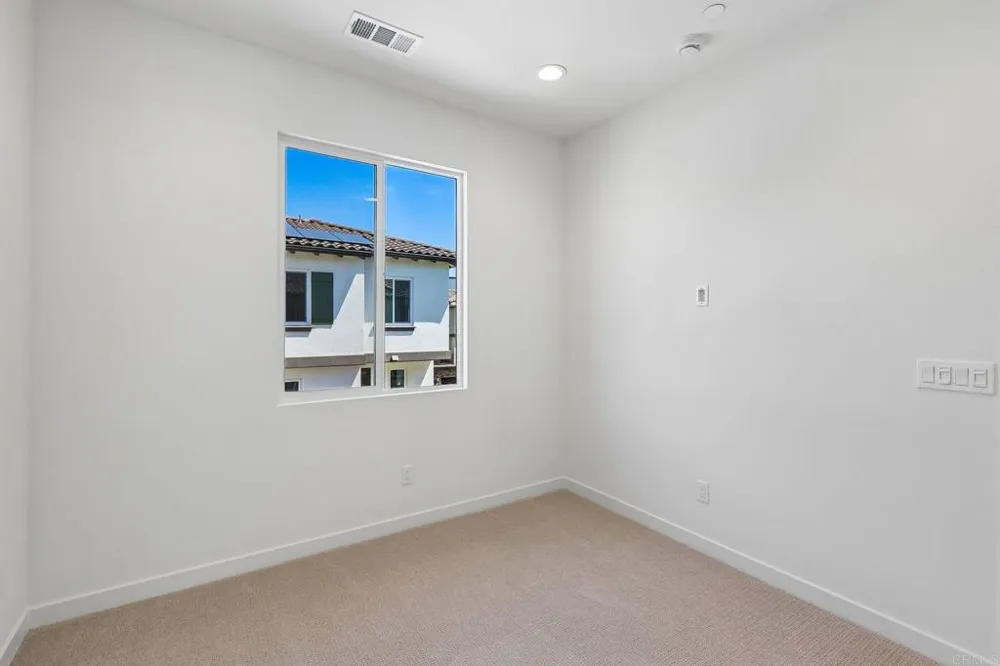 323 Jimson Glen Escondido, CA 92025