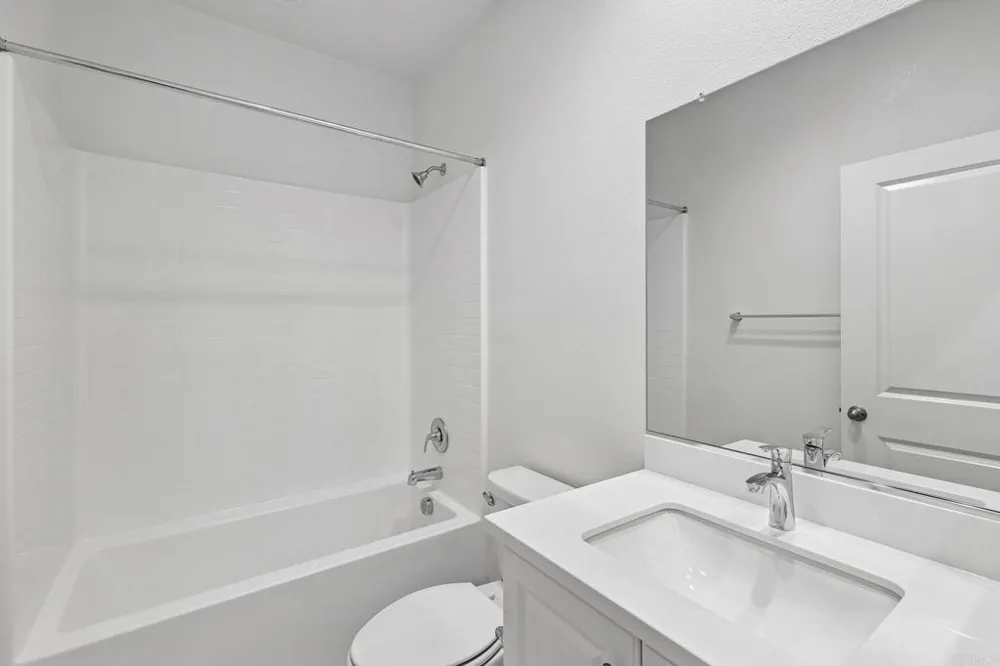 323 Jimson Glen Escondido, CA 92025